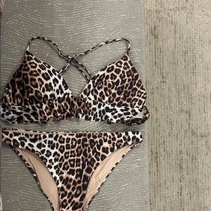 H&M Leopard Print 2 Piece Swimsuit